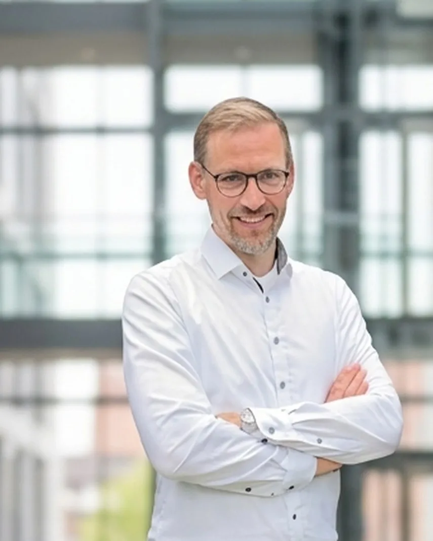 Francesco Flögel, Gründer der Avolaine AI GmbH.